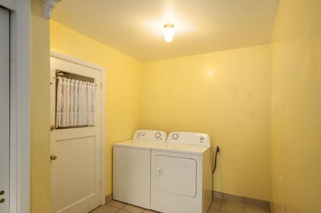 1288 W San Jose Avenue, Fresno, CA 93711
