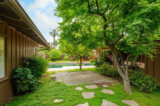 1288 W San Jose Avenue, Fresno, CA 93711