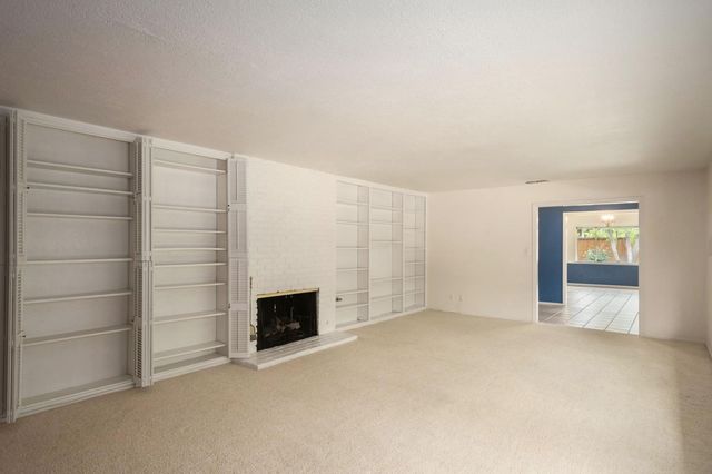1288 W San Jose Avenue, Fresno, CA 93711