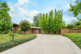 1288 W San Jose Avenue, Fresno, CA 93711