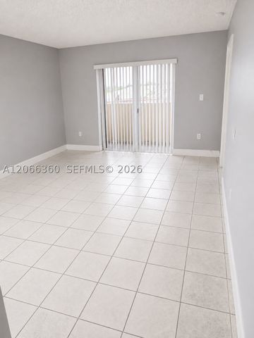 14951 SW 82nd Ln 17-502, Miami, FL 33193