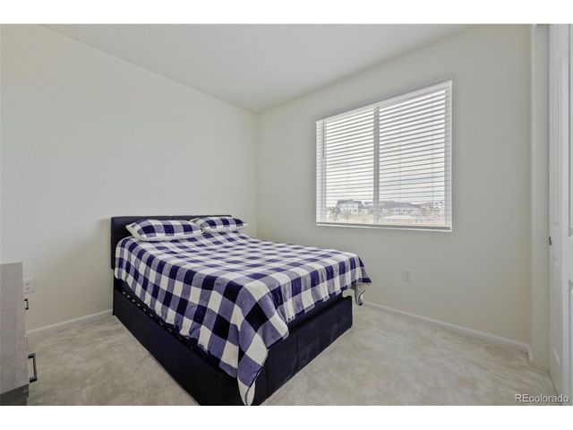 21143 E 67th Ave, Aurora, CO 80019
