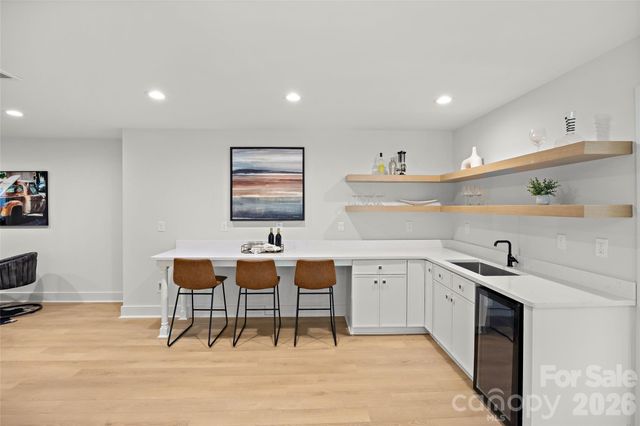 2000 Kilborne Drive, Charlotte, NC 28205