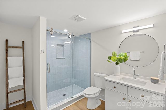 2000 Kilborne Drive, Charlotte, NC 28205