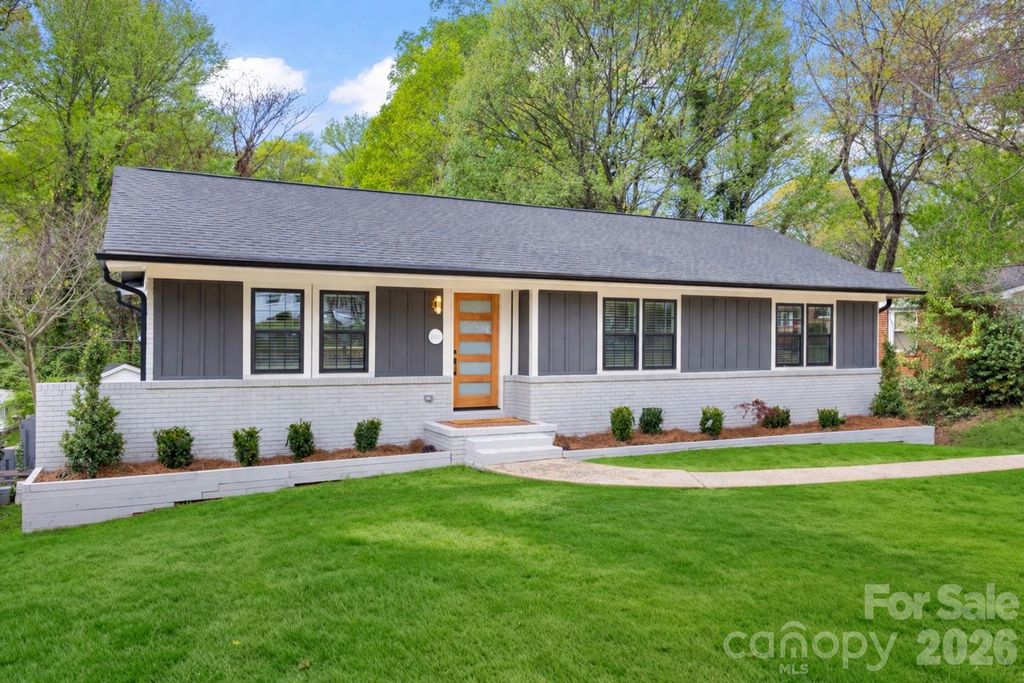 2000 Kilborne Drive, Charlotte, NC 28205