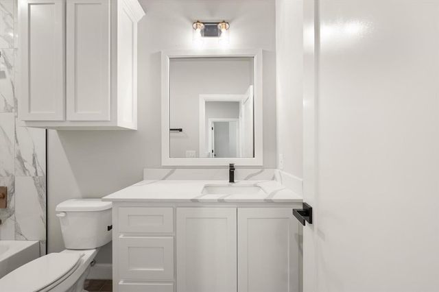 7316 NW 158th Street, Edmond, OK 73013