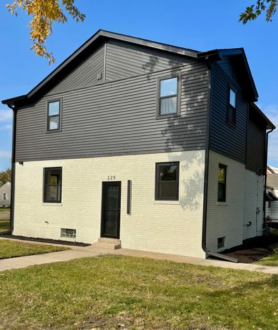 229 Hovey Street, Gary, IN 46406