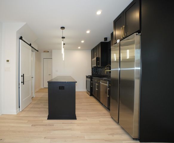 229 Hovey Street, Gary, IN 46406