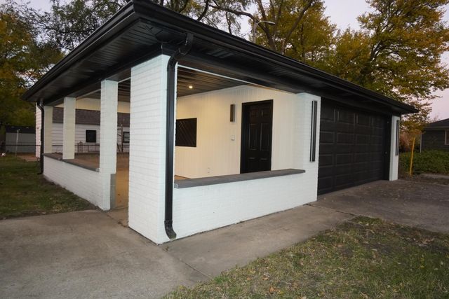 229 Hovey Street, Gary, IN 46406