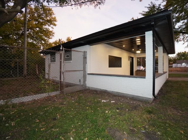 229 Hovey Street, Gary, IN 46406