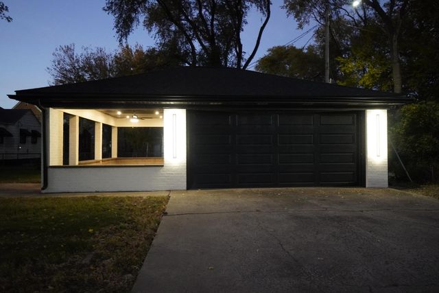 229 Hovey Street, Gary, IN 46406