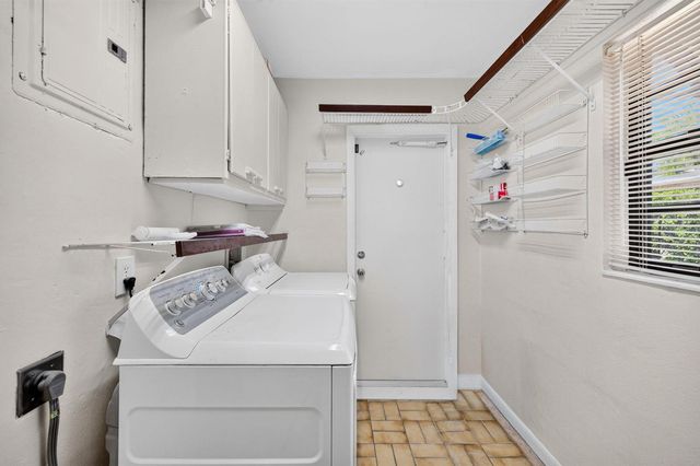 2060 Tropic Isle, Lauderdale By The Sea, FL 33062