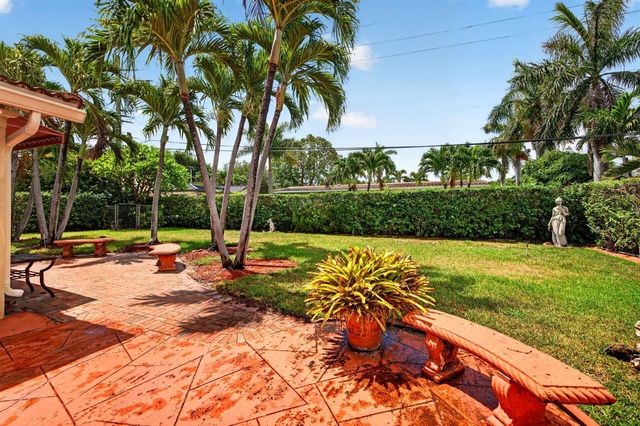 2060 Tropic Isle, Lauderdale By The Sea, FL 33062