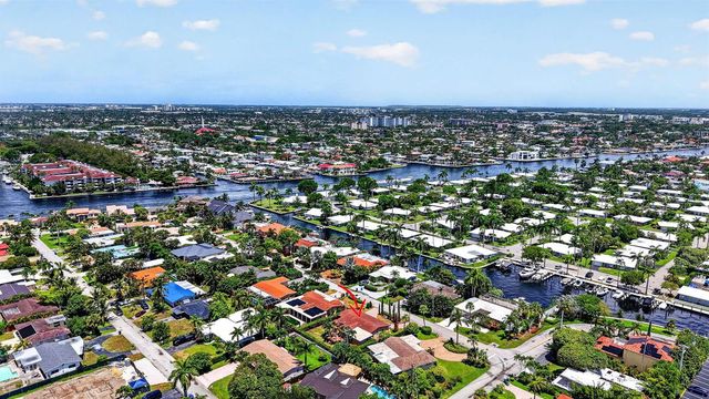 2060 Tropic Isle, Lauderdale By The Sea, FL 33062