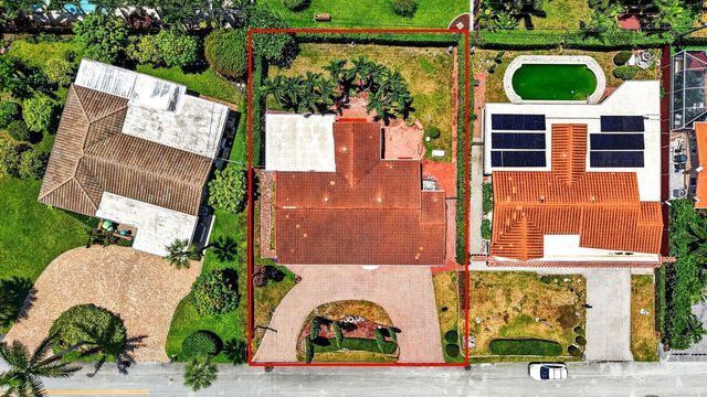 2060 Tropic Isle, Lauderdale By The Sea, FL 33062