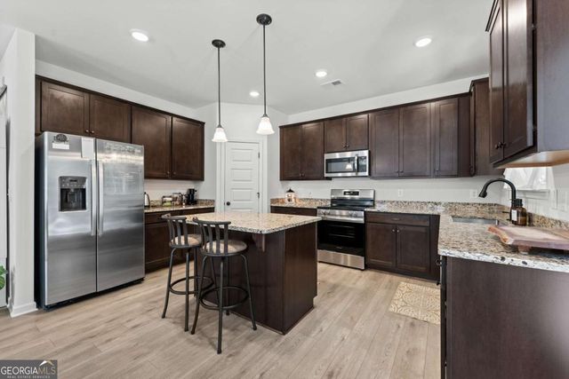 27 Whistling Oaks Drive NE, Rome, GA 30165