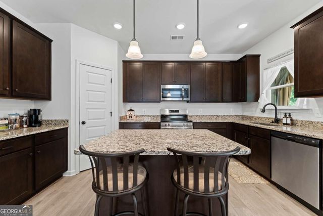 27 Whistling Oaks Drive NE, Rome, GA 30165