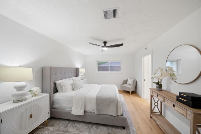 6234 Autumn Arbor Drive, Houston, TX 77092