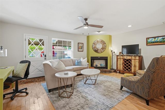 8314 CIVIC ROAD, Tampa, FL 33615