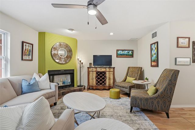 8314 CIVIC ROAD, Tampa, FL 33615