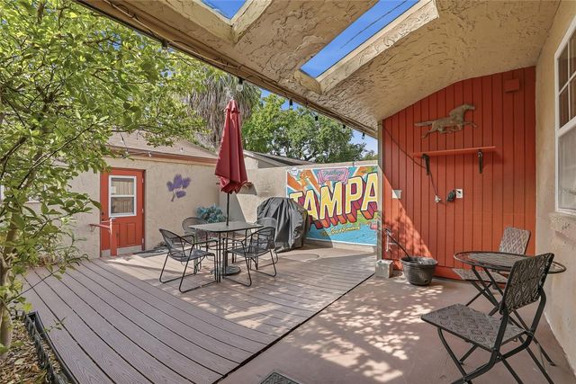 8314 CIVIC ROAD, Tampa, FL 33615