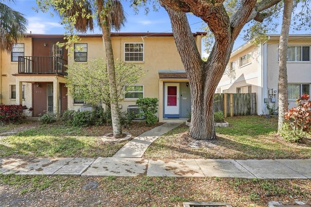 8314 CIVIC ROAD, Tampa, FL 33615