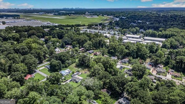 242 Oak Ridge Drive SE, Marietta, GA 30060