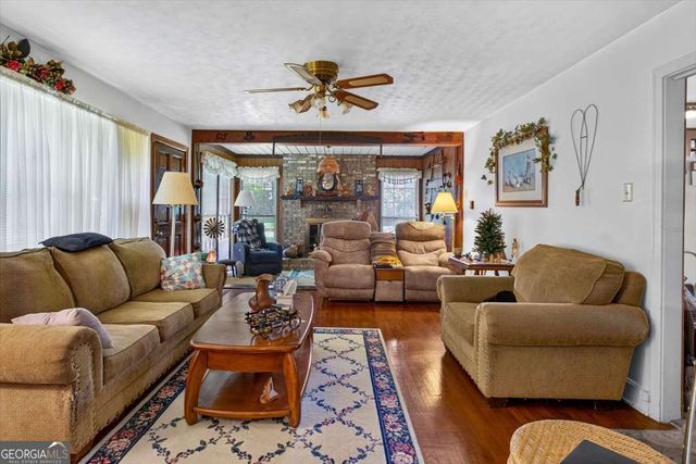 242 Oak Ridge Drive SE, Marietta, GA 30060