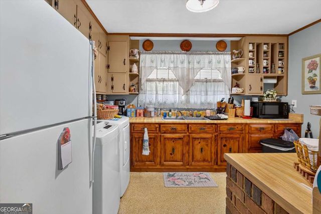 242 Oak Ridge Drive SE, Marietta, GA 30060
