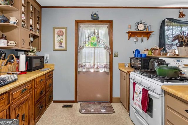 242 Oak Ridge Drive SE, Marietta, GA 30060