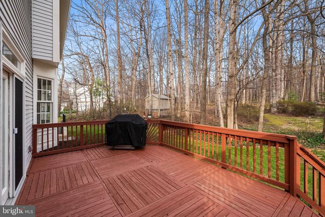 8648 CHASE GLEN CIR, Fairfax Station, VA 22039