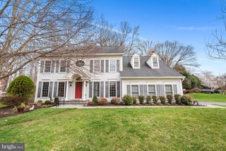 8648 CHASE GLEN CIR, Fairfax Station, VA 22039
