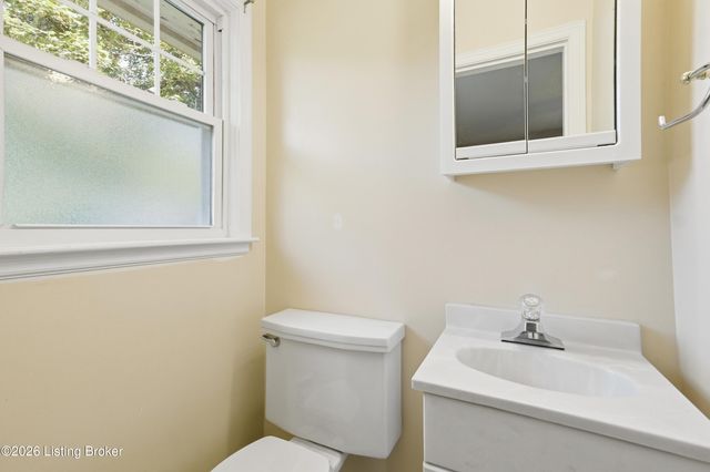 7908 Red Cedar Way, Louisville, KY 40219