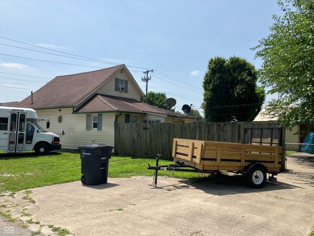 1534 S P Street, Elwood, IN 46036