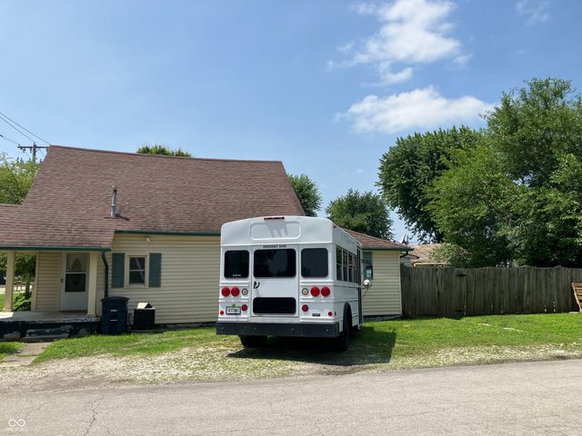 1534 S P Street, Elwood, IN 46036