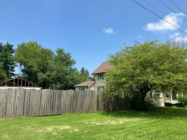 1534 S P Street, Elwood, IN 46036