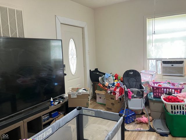1534 S P Street, Elwood, IN 46036
