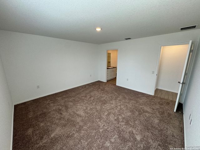 10511 PADRON BND, San Antonio, TX 78224