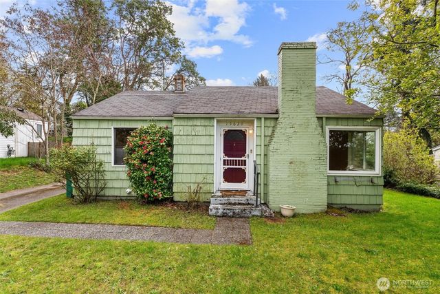 15620 5th Avenue NE, Shoreline, WA 98155