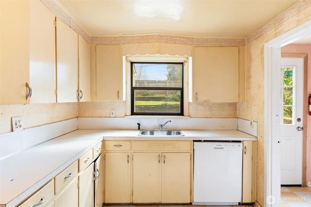 15620 5th Avenue NE, Shoreline, WA 98155