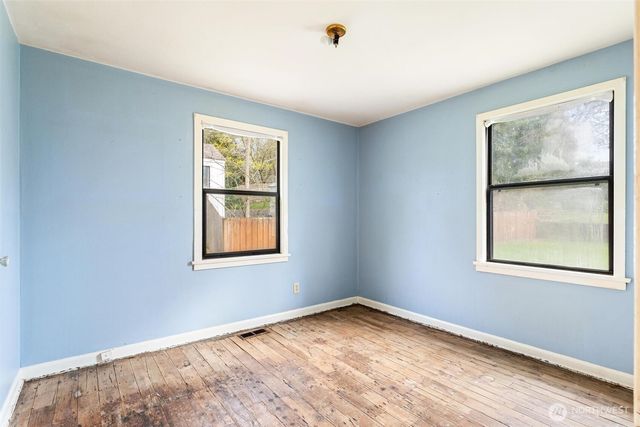 15620 5th Avenue NE, Shoreline, WA 98155