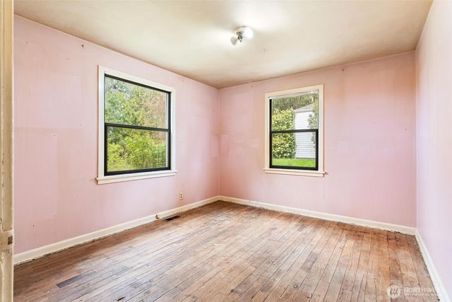 15620 5th Avenue NE, Shoreline, WA 98155