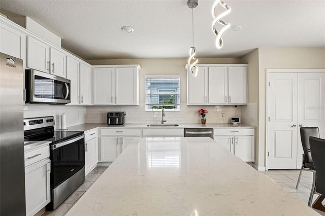 5317 ROYAL POINT AVENUE, Kissimmee, FL 34746