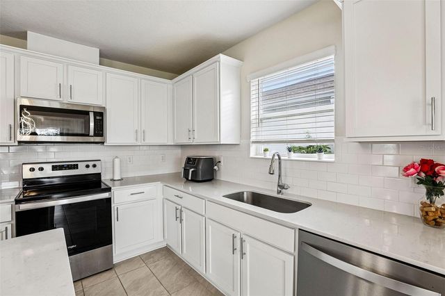 5317 ROYAL POINT AVENUE, Kissimmee, FL 34746