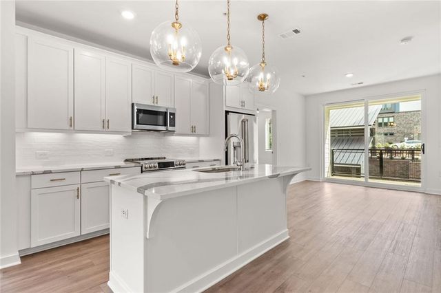 383 Grant Circle SE 1612, Atlanta, GA 30315