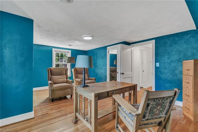 214 Selden RD, Newport News, VA 23606