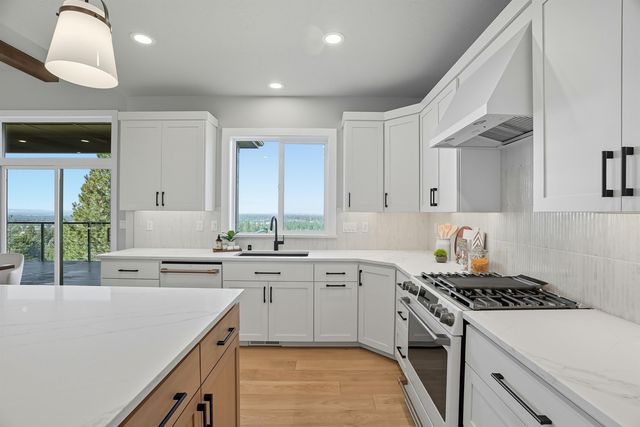 5209 S Scout St, Spokane Valley, WA 99223