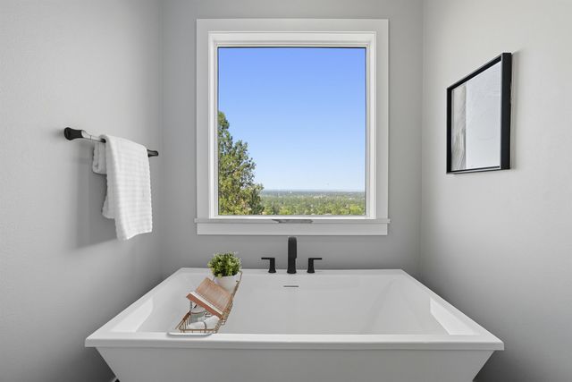 5209 S Scout St, Spokane Valley, WA 99223