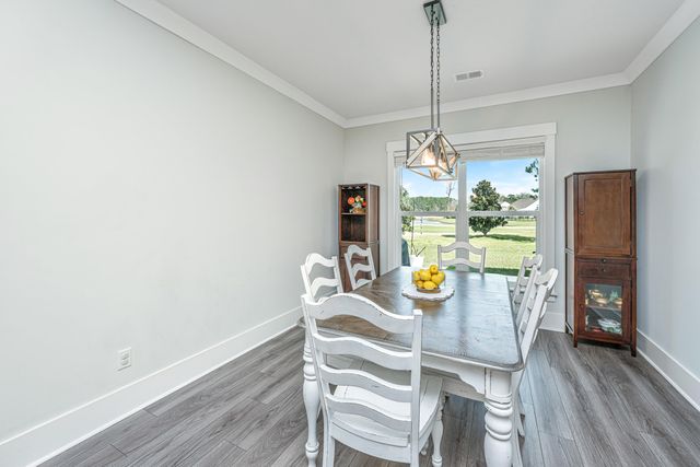 6180 Wilkes Pond Drive, Hollywood, SC 29449