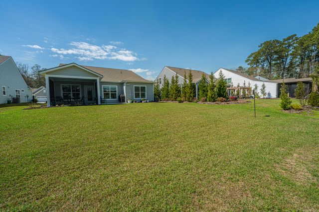 6180 Wilkes Pond Drive, Hollywood, SC 29449